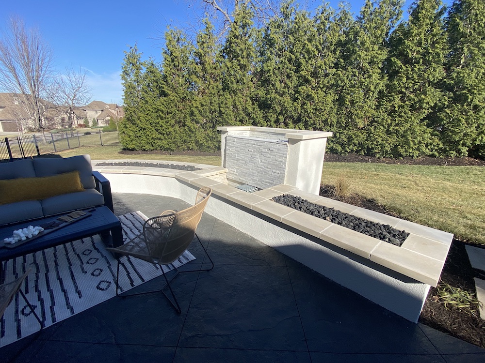 Outdoor Kitchen and Patio Project Gallery Olathe, KS Canes Exteriors