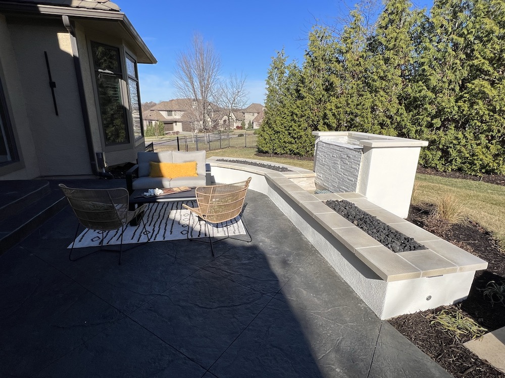 Outdoor Kitchen and Patio Project Gallery Olathe, KS Canes Exteriors