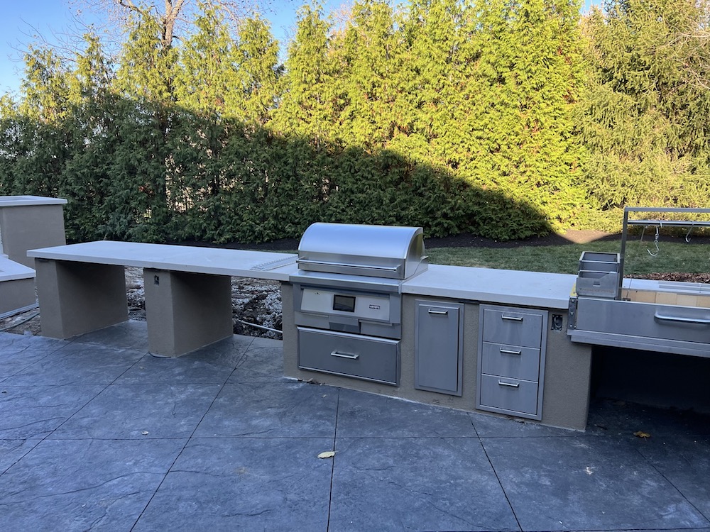 Building an Outdoor Kitchen