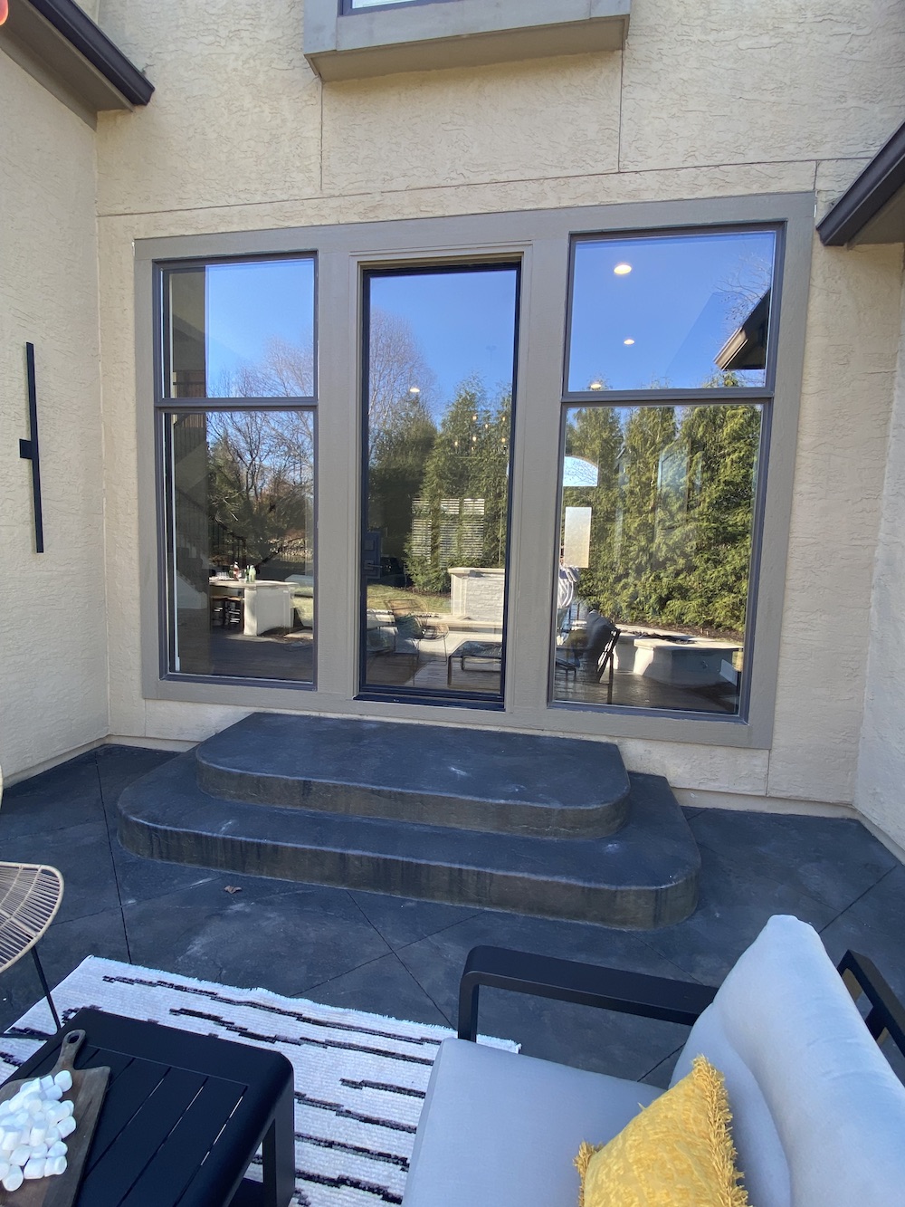 Lifestyle Series Patio Door Lifestyle Series Patio Door